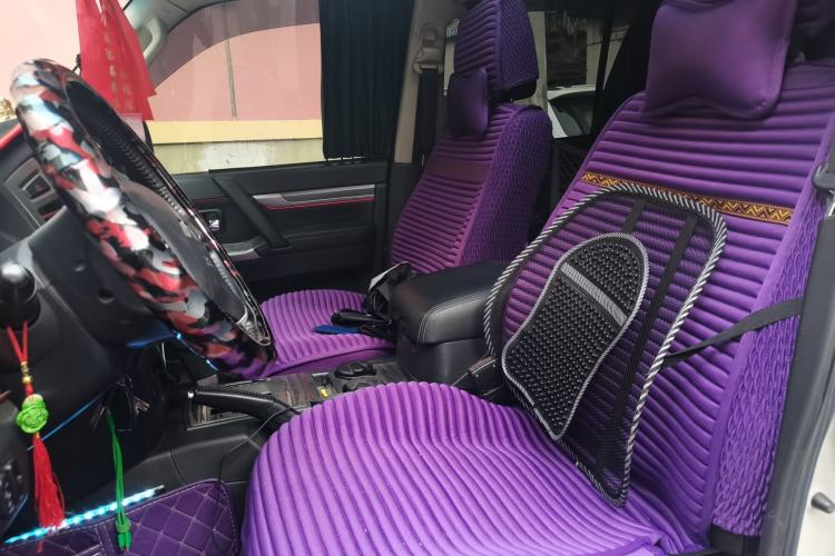 Used Mitsubishi Pajero 2015 3.0L Automatic Elite Overdrive Version China IV Standard Left Front Seat