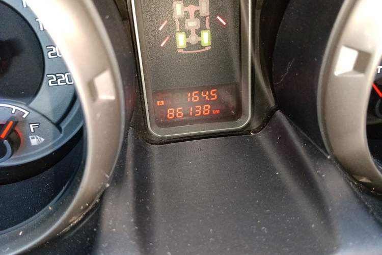 Used Mitsubishi Pajero 2015 3.0L Automatic Elite Plus Version China V Standard Odometer Close Up
