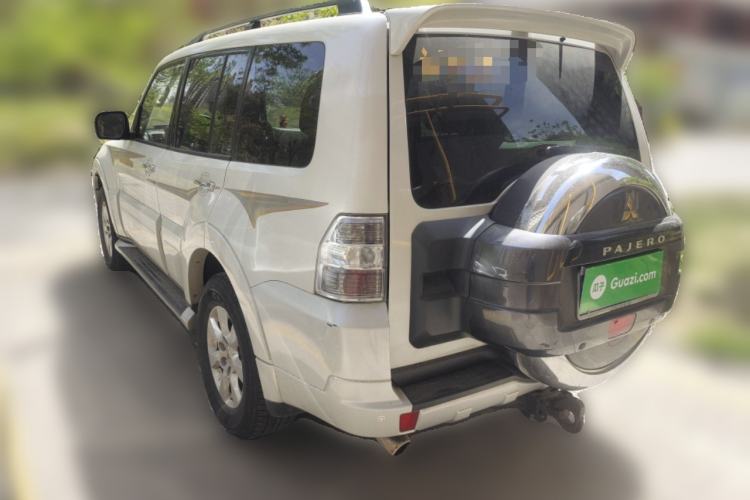 Used Mitsubishi Pajero 2015 3.0L Automatic Elite Edition China IV Standard Rear Left 45 Deg