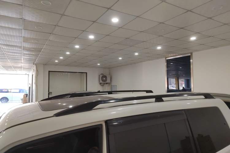 Used Mitsubishi Pajero 2015 3.0L Automatic Elite Plus Version China V Standard Roof
