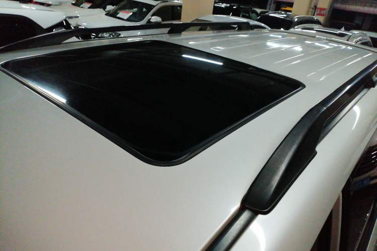 Used Mitsubishi Pajero 2015 3.0L Automatic Elite Edition China V Standard Roof
