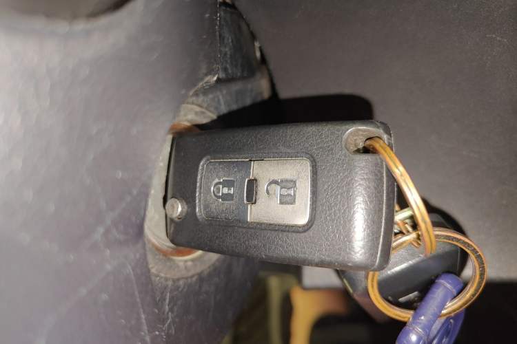 Used Mitsubishi Pajero 2015 3.0L Automatic Elite Edition China V Standard Vehicle Key