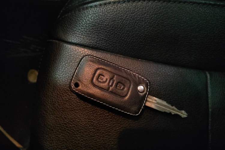 Used Mitsubishi Pajero 2015 3.0L Automatic Elite Plus Version China V Standard Vehicle Key