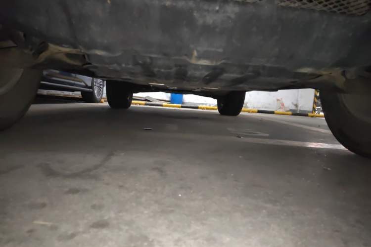 Used Mitsubishi Pajero 2016 3.0L Automatic Luxury Version China V Standard Chassis Front