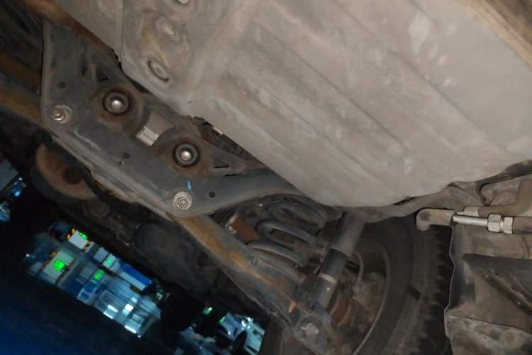 Used Mitsubishi Pajero 2016 3.0L Automatic Prestige Version China V Standard Chassis Rear