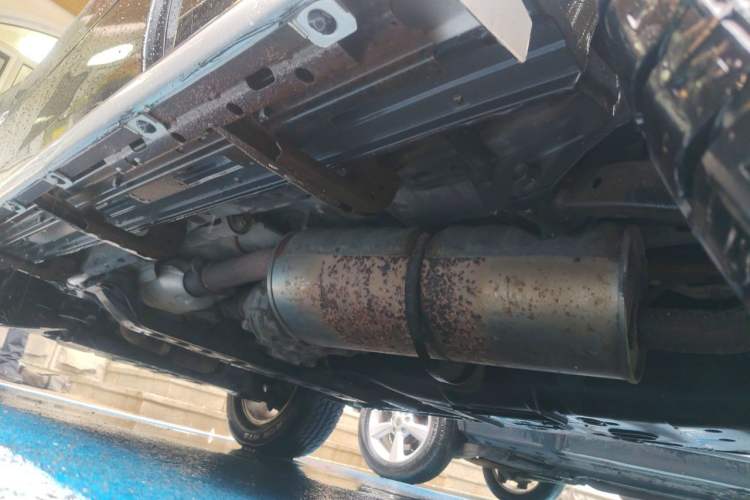 Used Mitsubishi Pajero 2016 3.0L Automatic Luxury Version China V Standard Chassis Rear Left