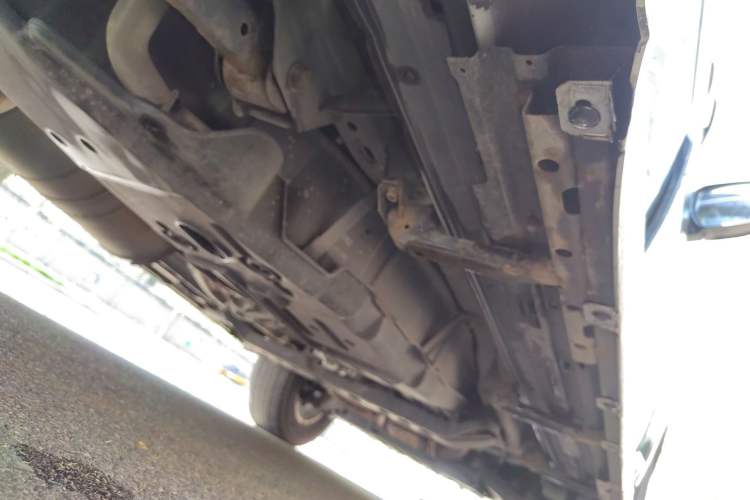 Used Mitsubishi Pajero 2016 3.0L Automatic Luxury Version China V Standard Chassis Rear Right