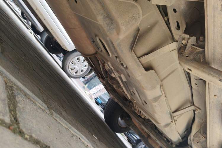 Used Mitsubishi Pajero 2016 3.0L Automatic Standard Version China V Standard Chassis Rear Right