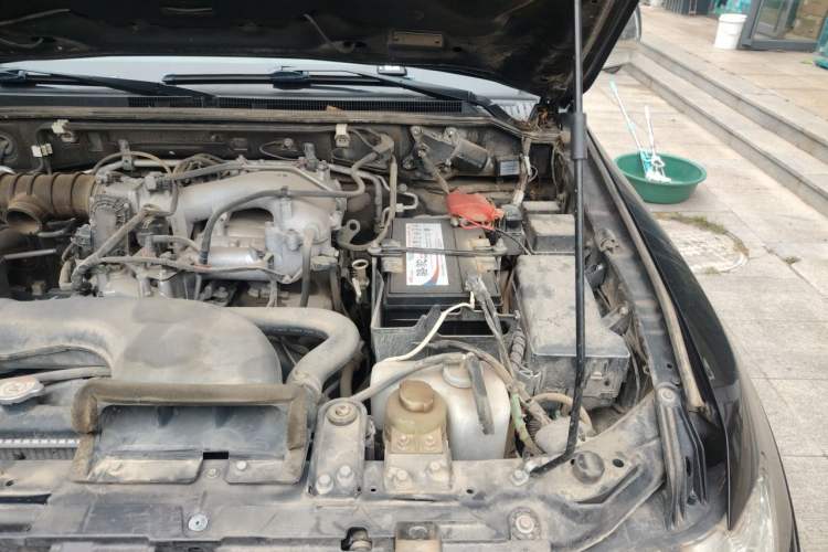 Used Mitsubishi Pajero 2016 3.0L Automatic Prestige Version China IV Standard Engine Bay Left