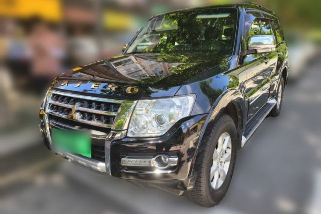 Used Mitsubishi Pajero 2016 3.0L Automatic Prestige Version China V Standard