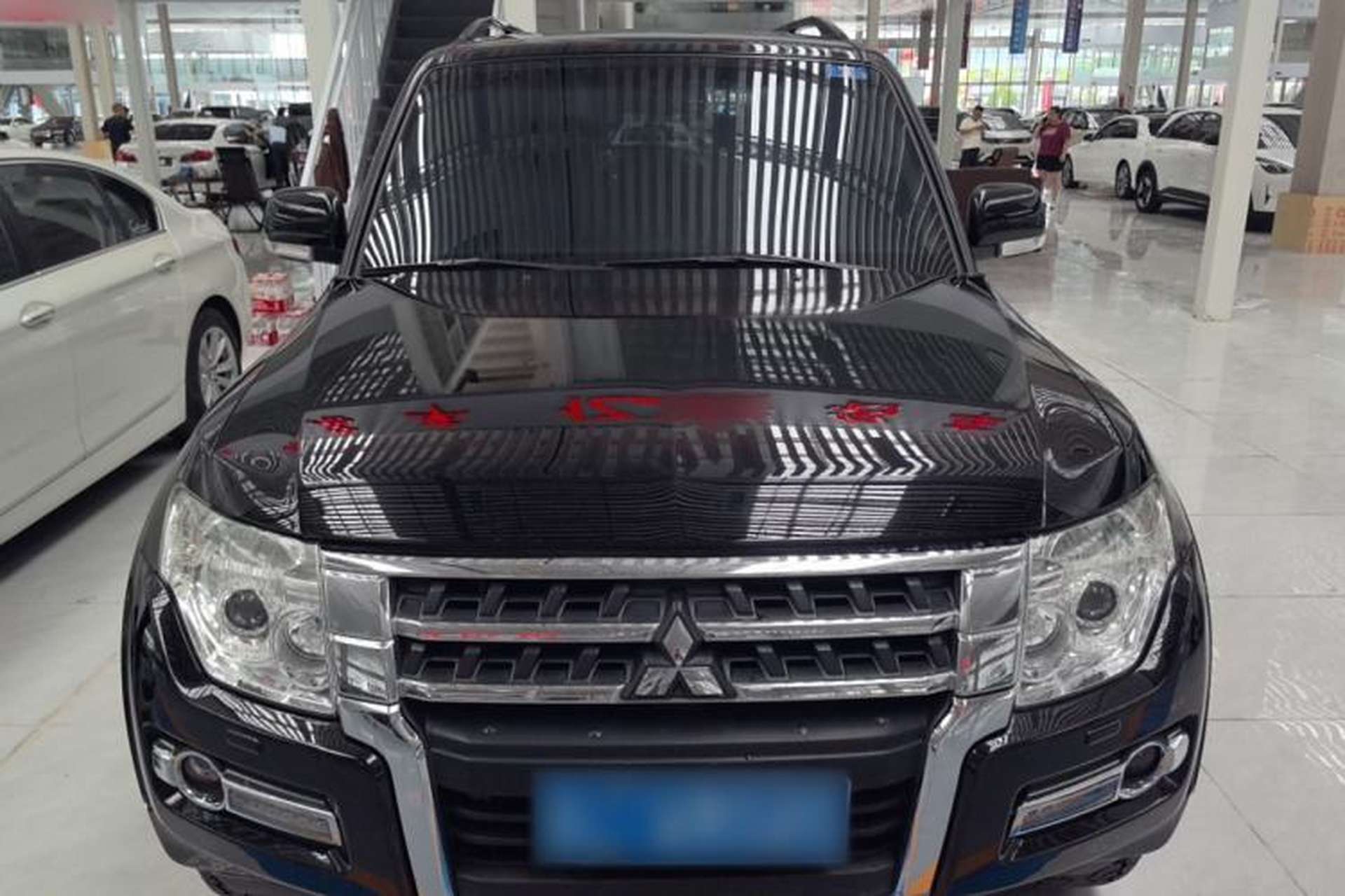 Used Mitsubishi Pajero 2016 3.0L Automatic Luxury Version China V Standard Exterior 1