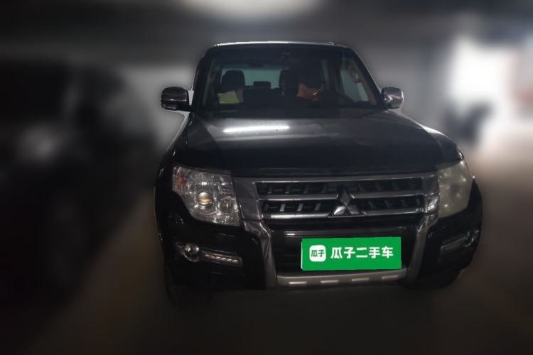 Used Mitsubishi Pajero 2016 3.0L Automatic Luxury Version China V Standard Front