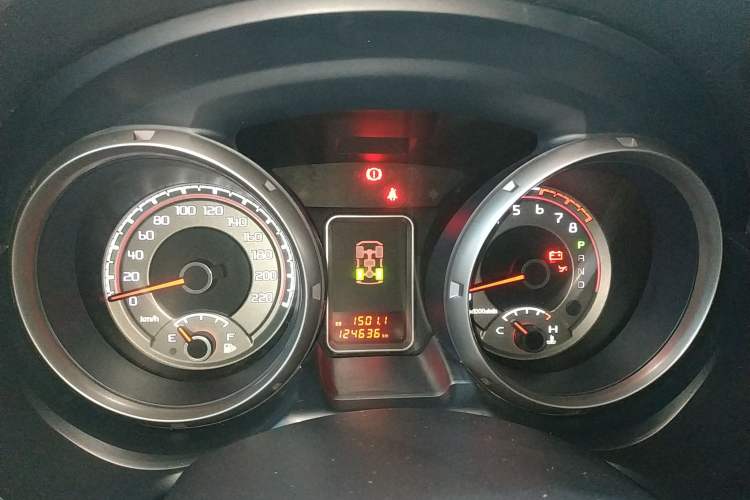 Used Mitsubishi Pajero 2016 3.0L Automatic Luxury Edition China IV Instrument Cluster