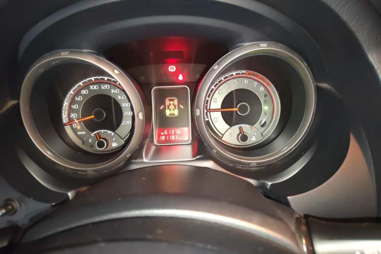 Used Mitsubishi Pajero 2016 3.0L Automatic Luxury Version China V Standard Instrument Cluster