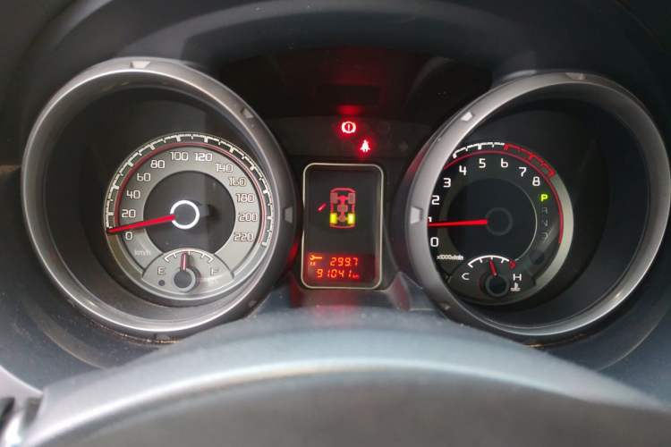Used Mitsubishi Pajero 2016 3.0L Automatic Luxury Version China V Standard Instrument Cluster