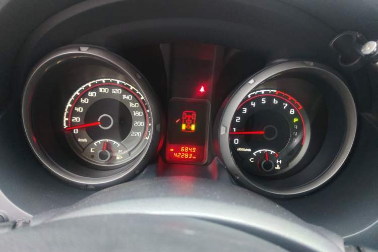 Used Mitsubishi Pajero 2016 3.0L Automatic Standard Version China V Standard Instrument Cluster