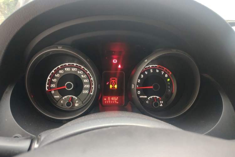 Used Mitsubishi Pajero 2016 3.0L Automatic Prestige Version China IV Standard Instrument Cluster