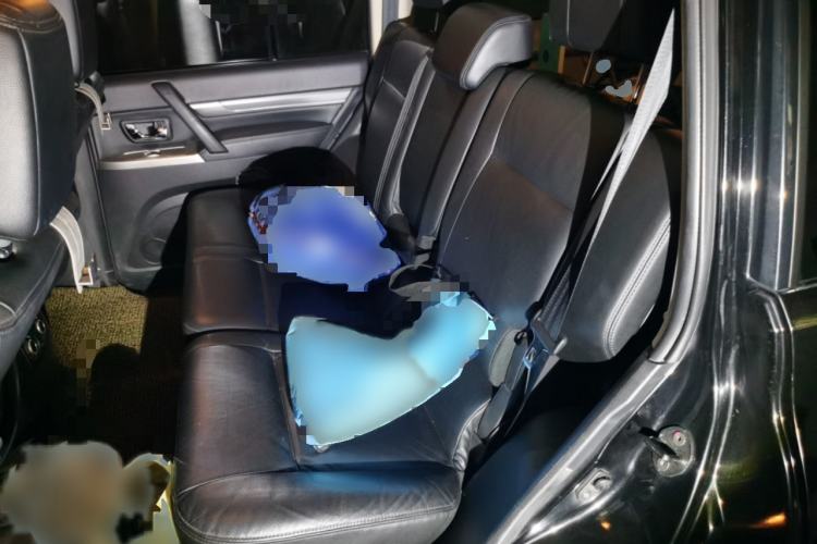 Used Mitsubishi Pajero 2016 3.0L Automatic Prestige Version China IV Standard Interior 4