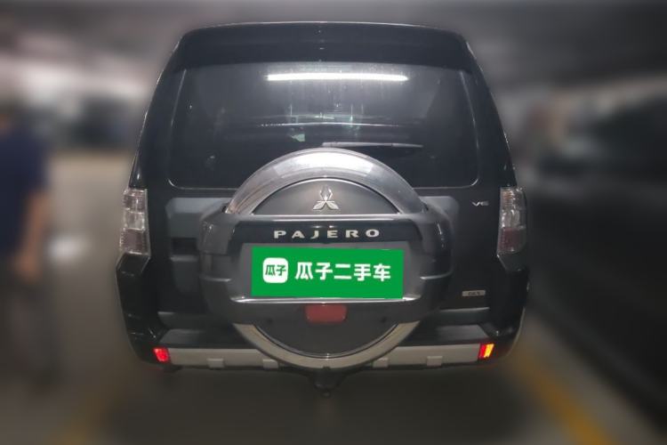 Used Mitsubishi Pajero 2016 3.0L Automatic Luxury Version China V Standard Rear