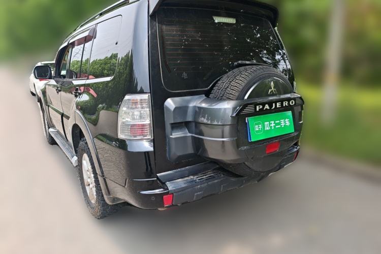 Used Mitsubishi Pajero 2016 3.0L Automatic Standard Version China V Standard Rear Left 45 Deg