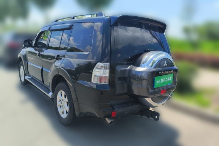Used Mitsubishi Pajero 2016 3.0L Automatic Standard Version China V Standard Rear Left 45 Deg