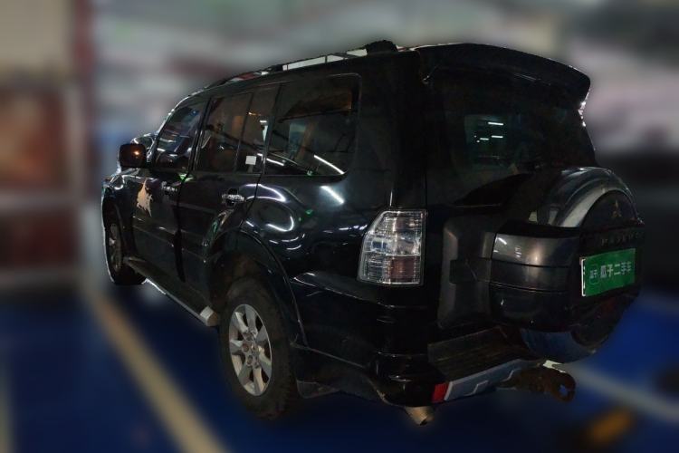 Used Mitsubishi Pajero 2016 3.0L Automatic Prestige Version China V Standard Rear Left 45 Deg
