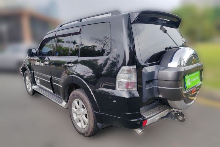 Used Mitsubishi Pajero 2016 3.0L Automatic Prestige Version China V Standard Rear Left 45 Deg