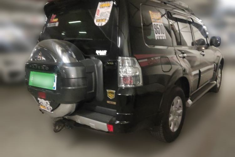Used Mitsubishi Pajero 2016 3.0L Automatic Prestige Version China V Standard Rear Right 45 Deg