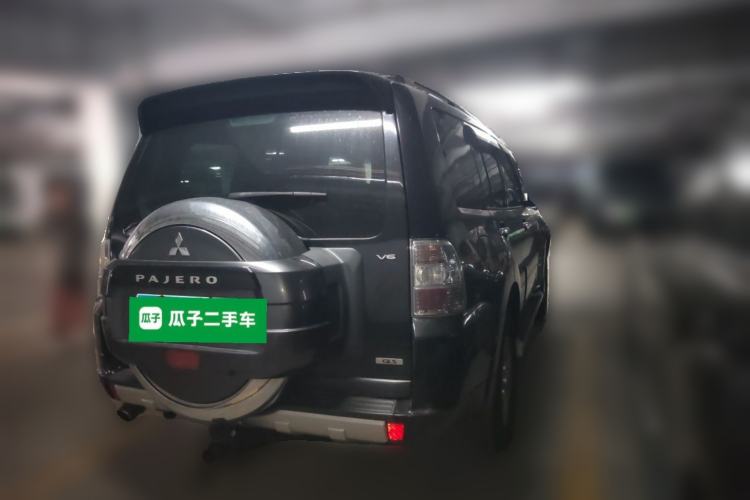 Used Mitsubishi Pajero 2016 3.0L Automatic Luxury Version China V Standard Rear Right 45 Deg