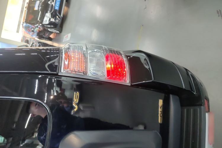 Used Mitsubishi Pajero 2016 3.0L Automatic Prestige Version China V Standard Right Rear Taillight