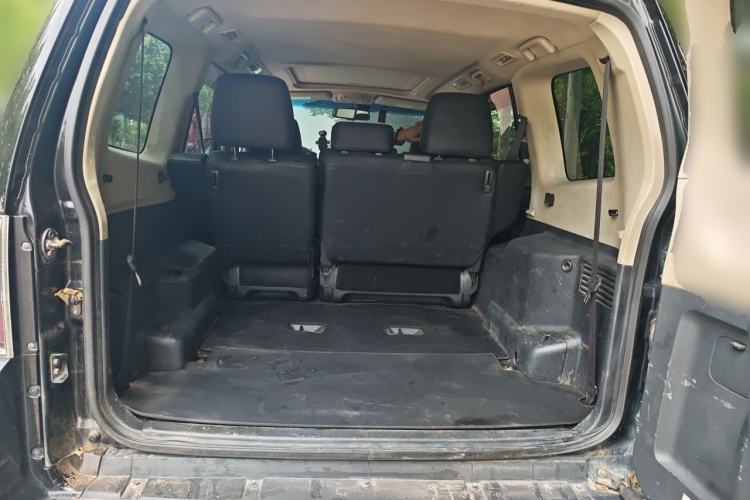 Used Mitsubishi Pajero 2016 3.0L Automatic Standard Version China V Standard Trunk