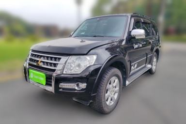 Used Mitsubishi Pajero 2016 3.0L Automatic Prestige Version China V Standard