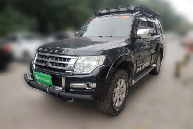 Used Mitsubishi Pajero 2016 3.0L Automatic Prestige Version China IV Standard