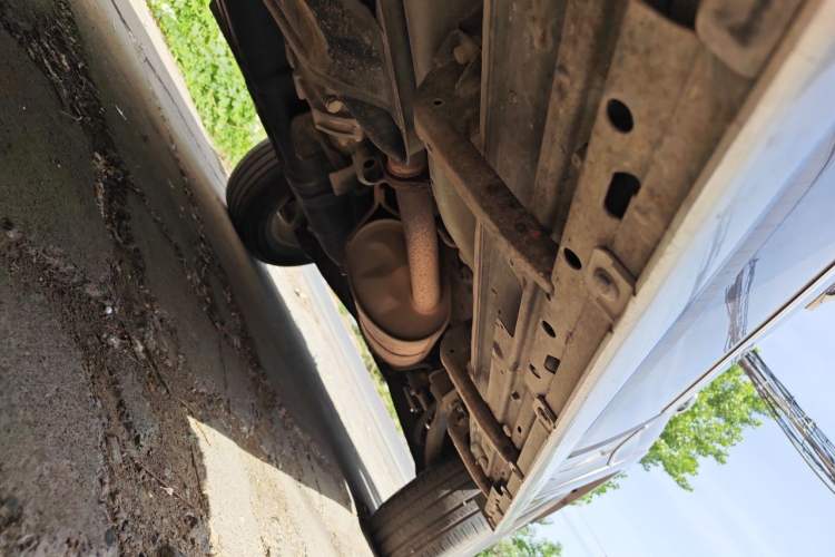 Used Mitsubishi Pajero 2016 3.0L Automatic Prestige Version China V Standard Chassis Front Left