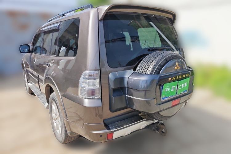 Used Mitsubishi Pajero 2016 3.0L Automatic Prestige Version China V Standard Rear Left 45 Deg