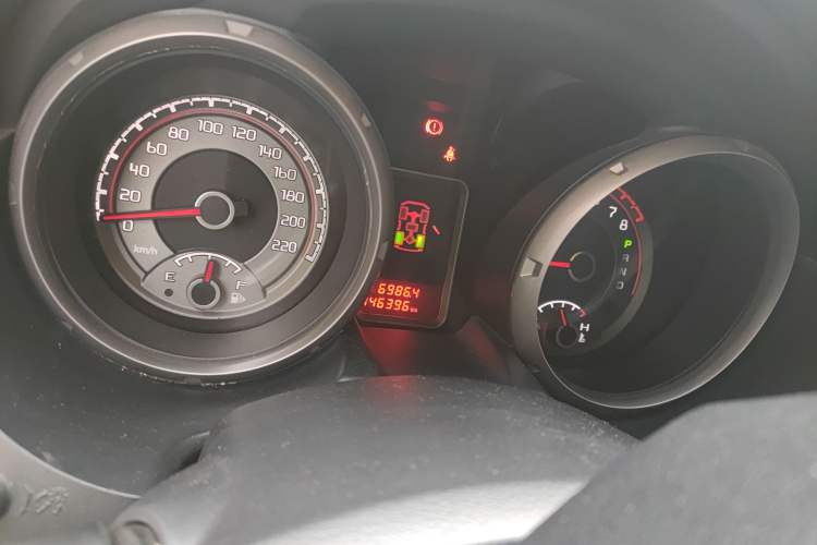 Used Mitsubishi Pajero 2016 3.0L Automatic Standard Version China V Standard Instrument Cluster