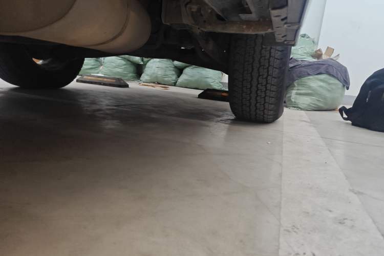 Used Mitsubishi Pajero 2016 3.0L Automatic Standard Version China V Standard Left Side Sill