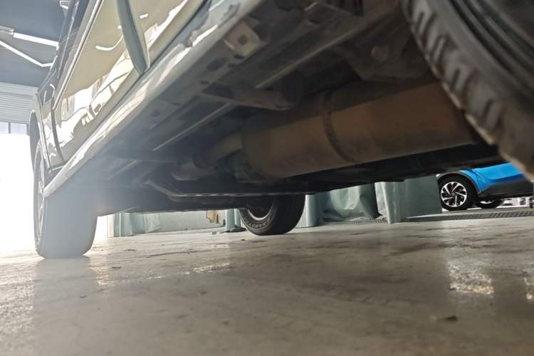 Used Mitsubishi Pajero 2016 3.0L Automatic Prestige Version China V Standard Left Side Sill