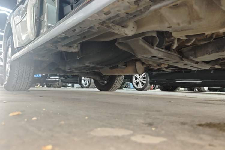 Used Mitsubishi Pajero 2016 3.0L Automatic Prestige Version China V Standard Right Side Sill