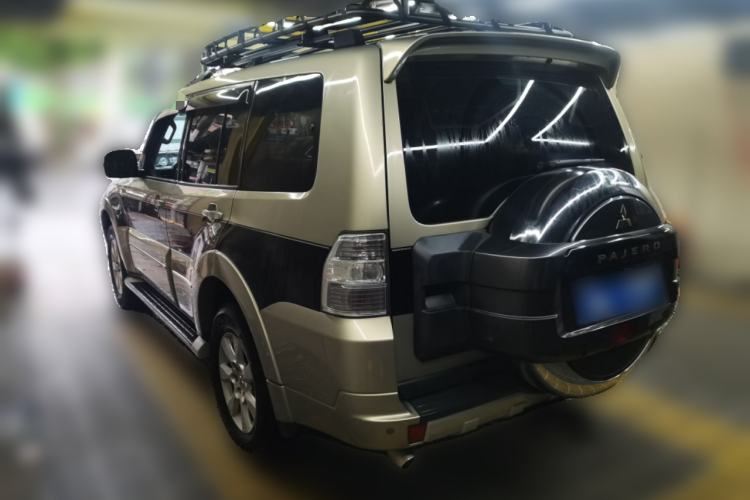 Used Mitsubishi Pajero 2016 3.0L Automatic Prestige Version China V Standard Rear Left 45 Deg
