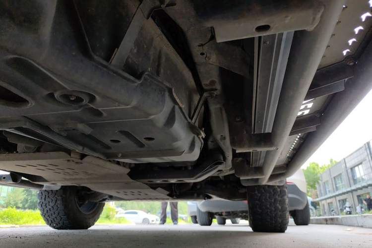 Used Mitsubishi Pajero 2016 3.0L Automatic Prestige Version China V Standard Chassis Rear Right