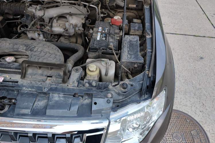 Used Mitsubishi Pajero 2016 3.0L Automatic Prestige Version China V Standard Engine Bay Left