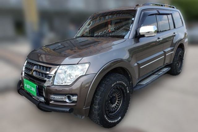 Used Mitsubishi Pajero 2016 3.0L Automatic Prestige Version China V Standard