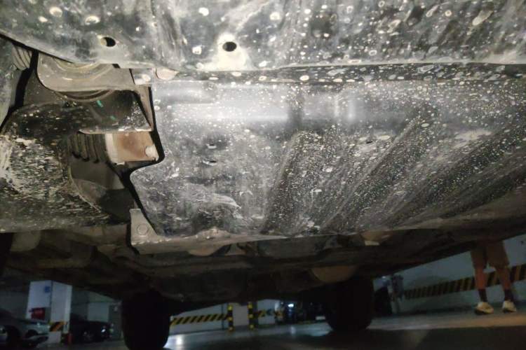 Used Mitsubishi Pajero 2016 3.0L Automatic Prestige Version China V Standard Chassis Front