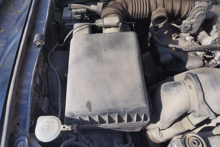 Used Mitsubishi Pajero 2016 3.0L Automatic Standard Version China V Standard Engine Bay Right