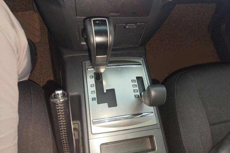 Used Mitsubishi Pajero 2016 3.0L Automatic Standard Version China V Standard Gear Lever