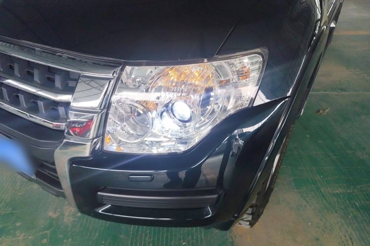 Used Mitsubishi Pajero 2016 3.0L Automatic Standard Version China V Standard Left Front Headlight