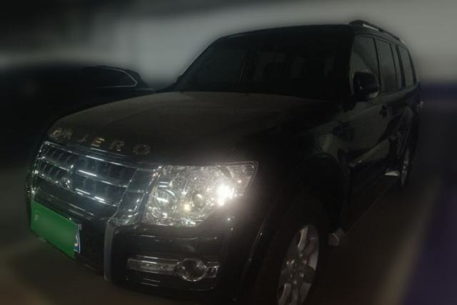 Used Mitsubishi Pajero 2016 3.0L Automatic Standard Version China V Standard