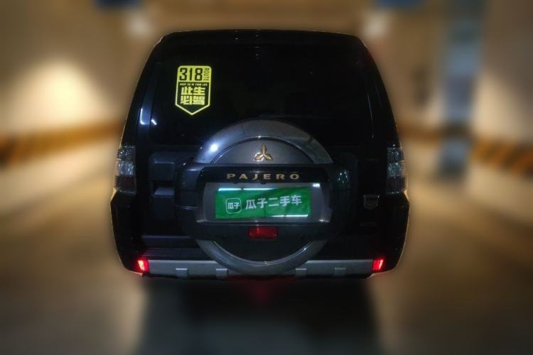 Used Mitsubishi Pajero 2016 3.0L Automatic Prestige Version China V Standard Rear