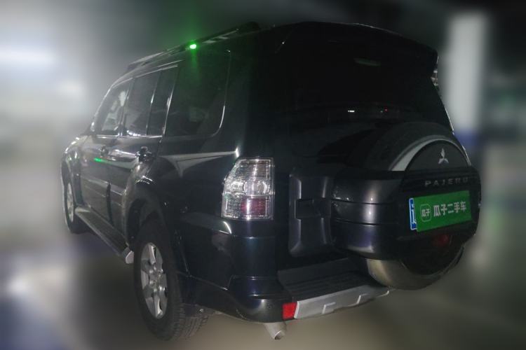 Used Mitsubishi Pajero 2016 3.0L Automatic Standard Version China V Standard Rear Left 45 Deg